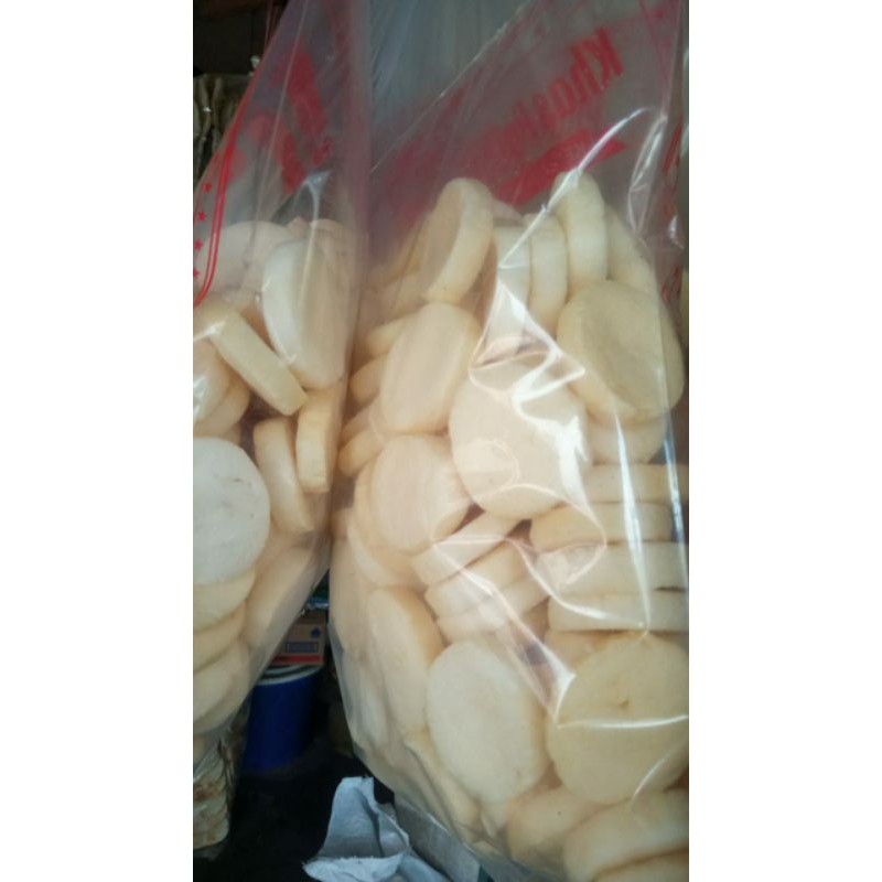 

Aneka Kemplang Goreng, Panggang, dan Kerupuk Palembang