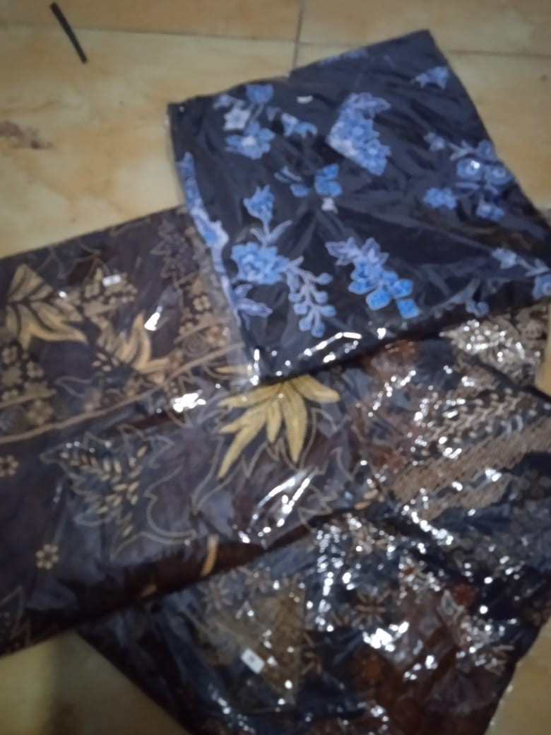 Batik Sarimbitan Maura Couple - Sania Ruffle Batik Couple / Sarimbit Batik Pekalongan / Blus Batik
