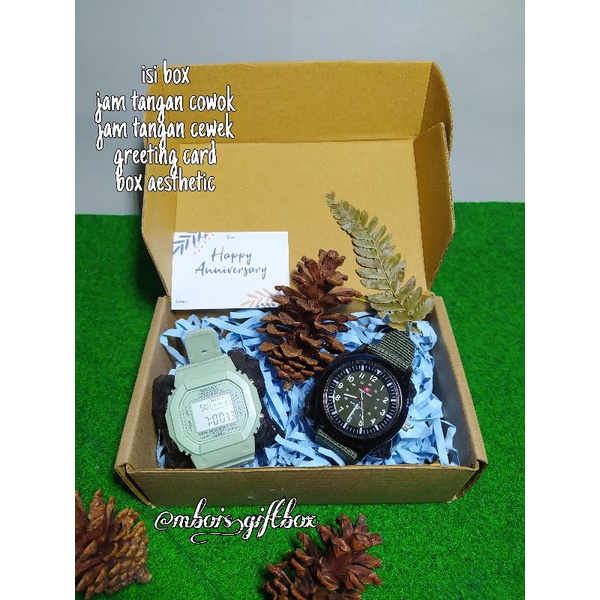 

hampers gift box aesthetic murah