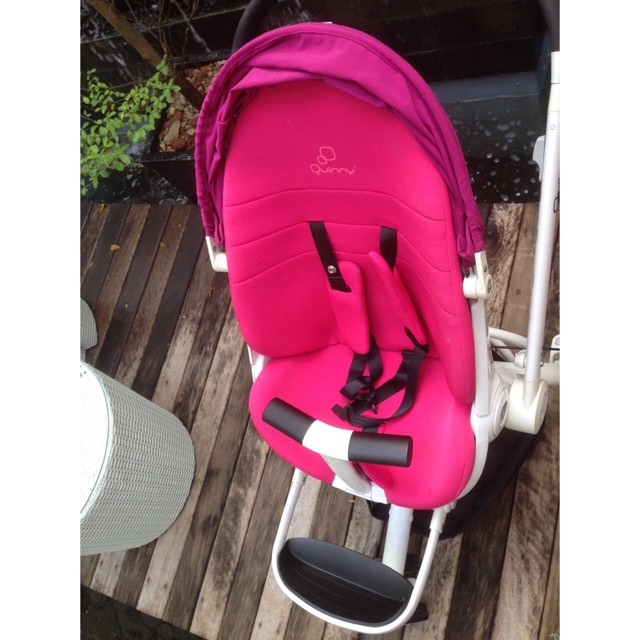 Quinny moodd pink passion