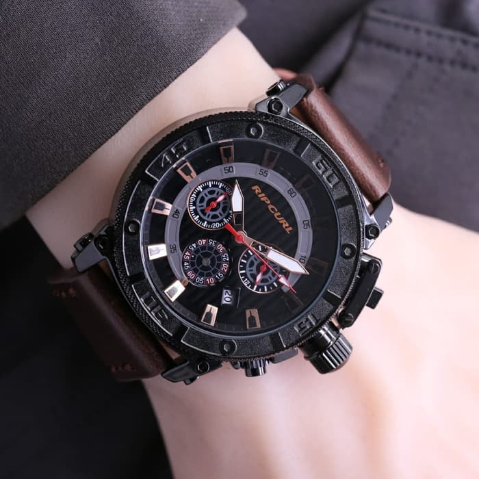 JAM TANGAN PRIA MEREK RIPCURL R-6667 TALI KULIT