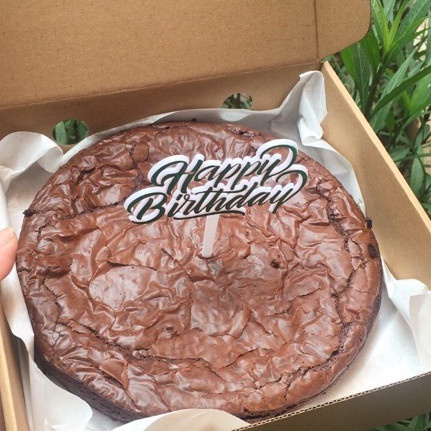 

KUCO - Whole Signature Fudgy Brownies