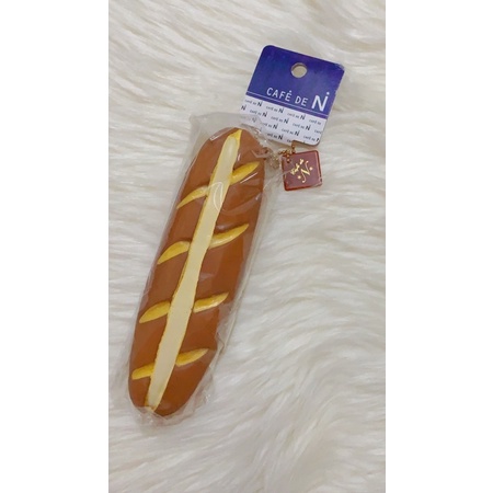 Cafe de N long bread
