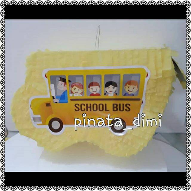 

Pinata School Bus