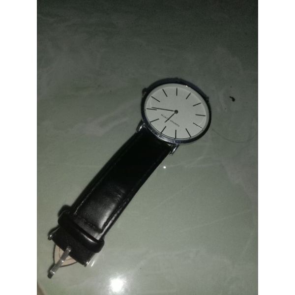 JAM TANGAN HM