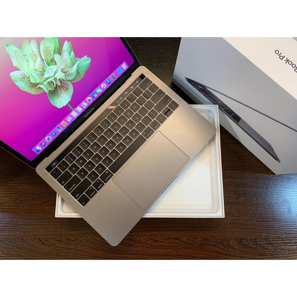 MacBook Pro 13 inch 2017  Toucbar  i5 128gb // 256gb // 512gb Second Original