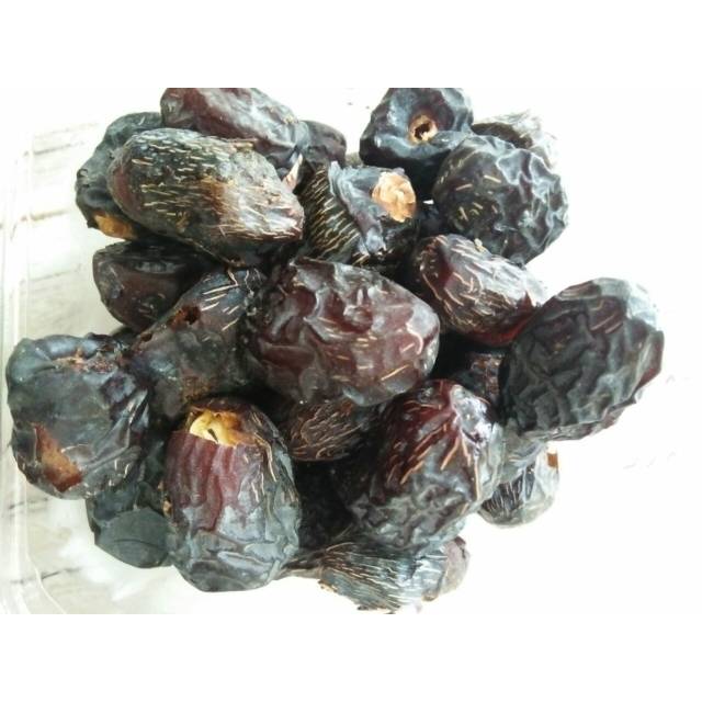 

Kurma Ajwa/ Kurma Nab
