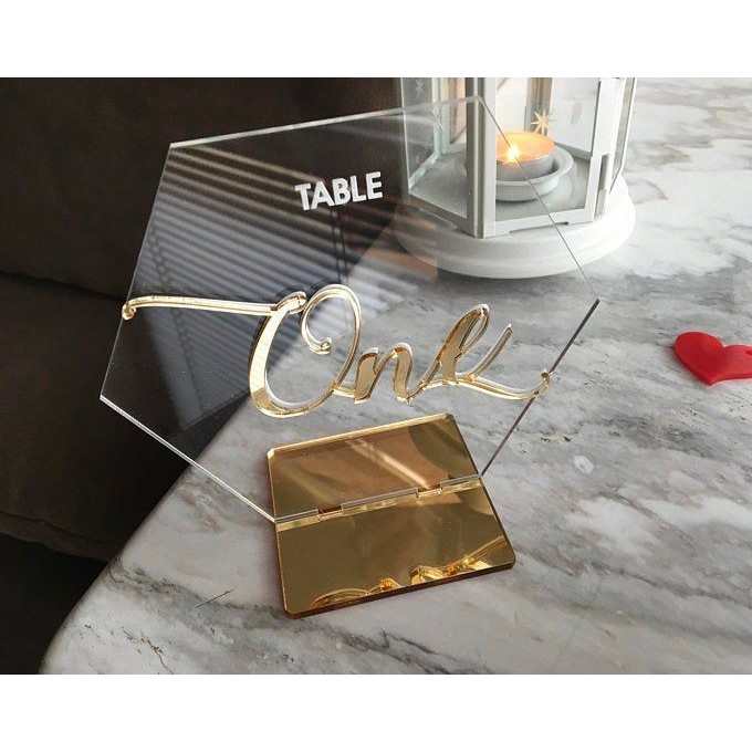 

Nomor Meja Eksklusif akrilik mirror gold
