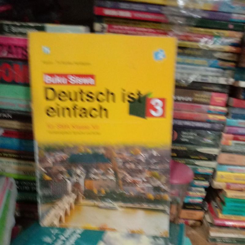 buku siswa DEUTSCH IST EINFACH