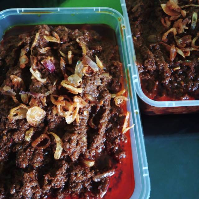 

Rendang daging sapi