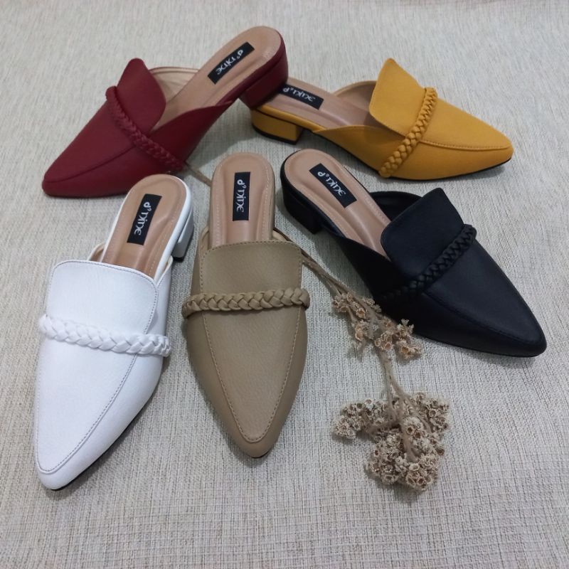 d'nine ST 13 Sepatu Wanit Sepatu hak mules kepang 3cm