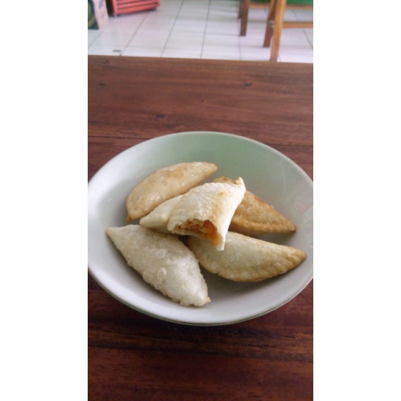 

Cireng Isi Ayam Suwir