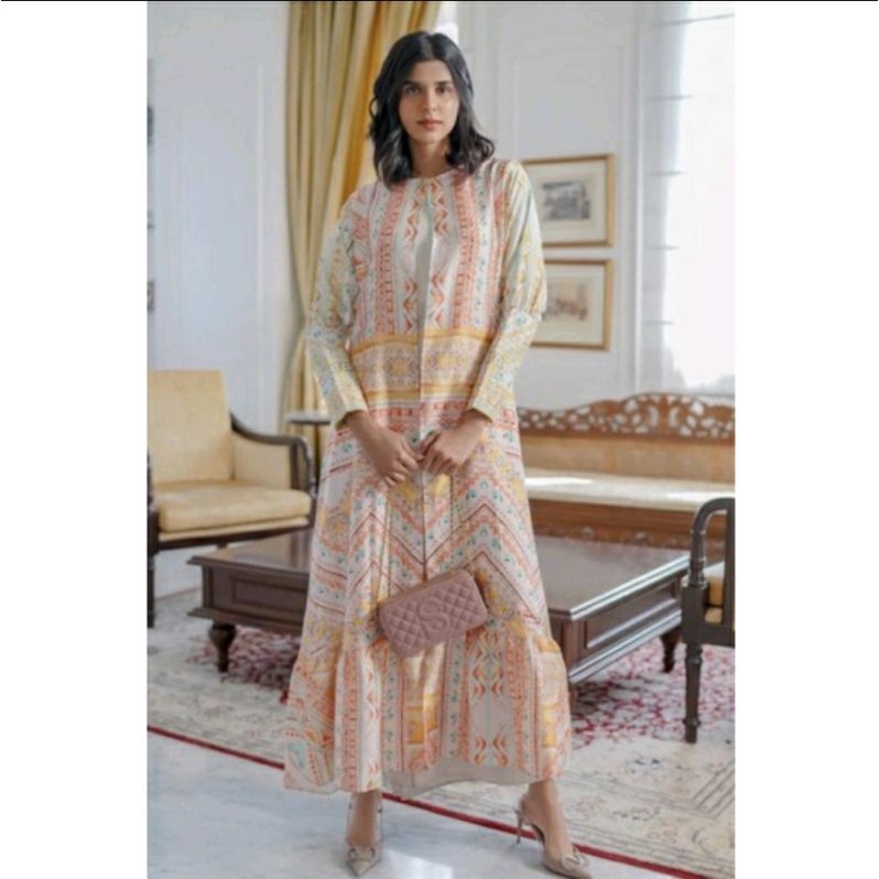 Gala Outer Benang Jarum Buttonscarves