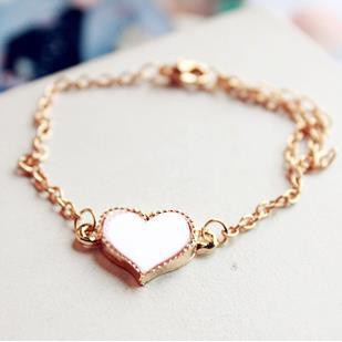 Vintage Peach Heart Love Four-leaf Clover Bracelet Clover Bracelet Q01