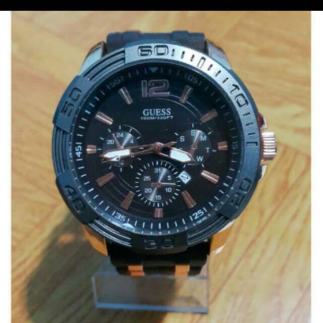 Jam Guess Pria Rubber Fashion