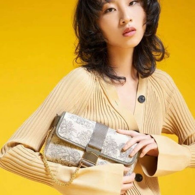 4.4 SALE  | CK Tiger Calligraphy Chain-Link Shoulder Bag 