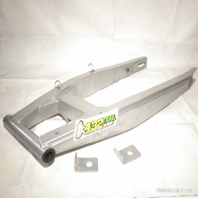 Swing Arm belakang klx dtracker 150 model husqvarna 66cm