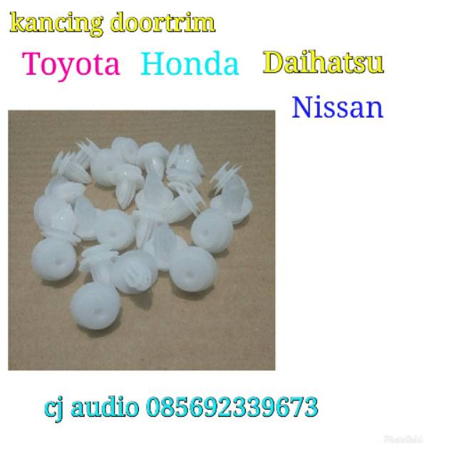 Kancing klip door trim doortrim Mobil