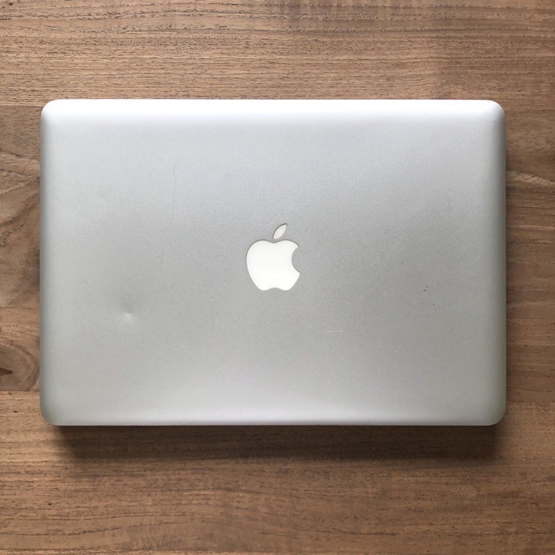 Macbook Pro 13inch (2010) - SECOND