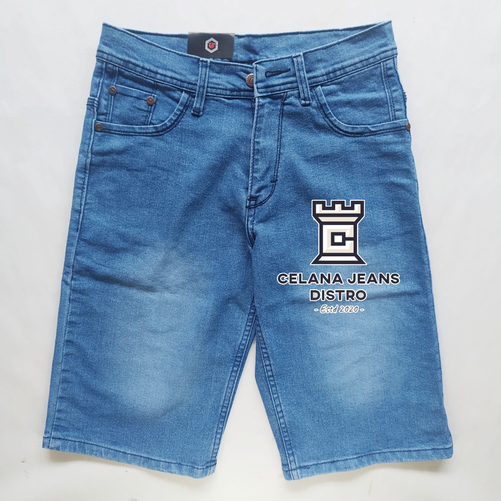 Celana Jeans Pendek Biru Muda Pria Distro Continue