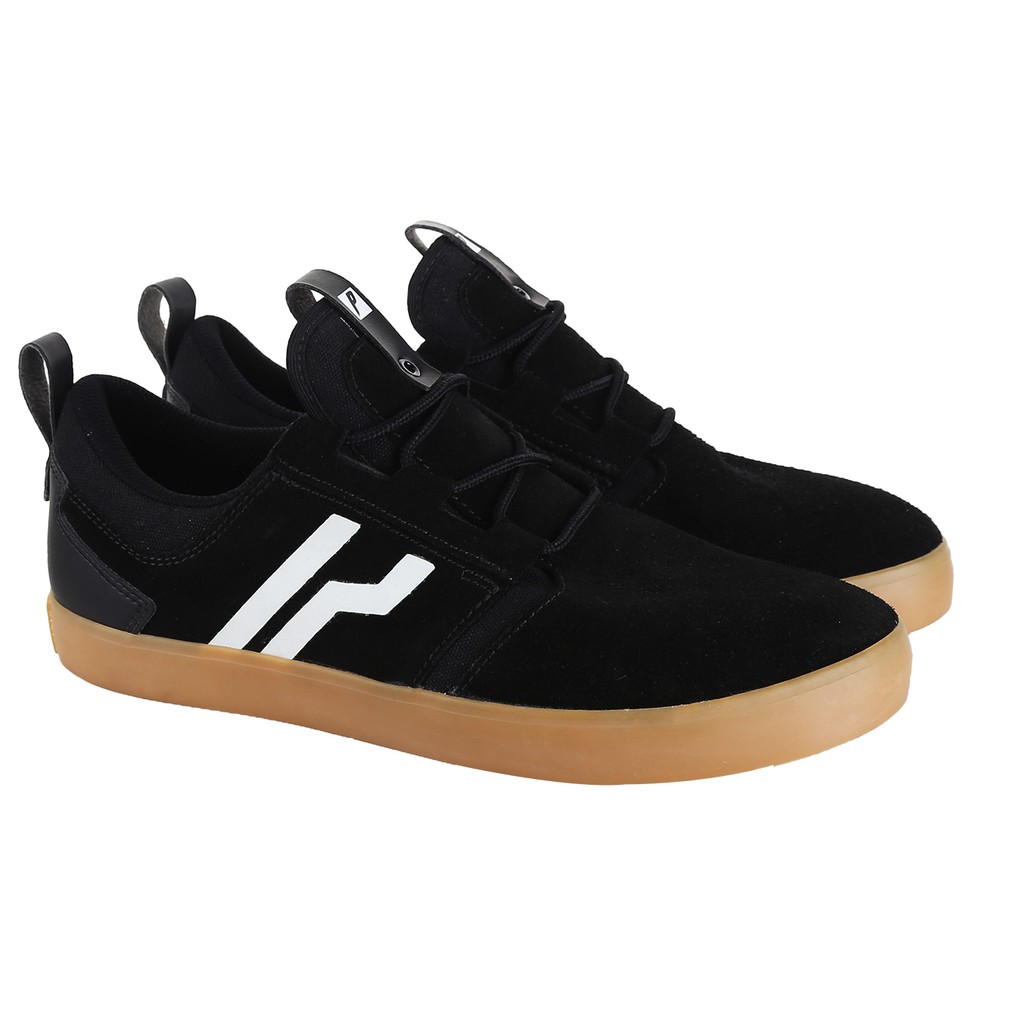 SEPATU PIERO BREMEN - BLACK/GUM