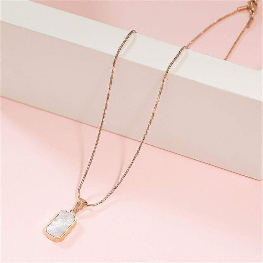 Solighter Kalung Liontin Halus Minimalis Persegi Panjang Geometric Square