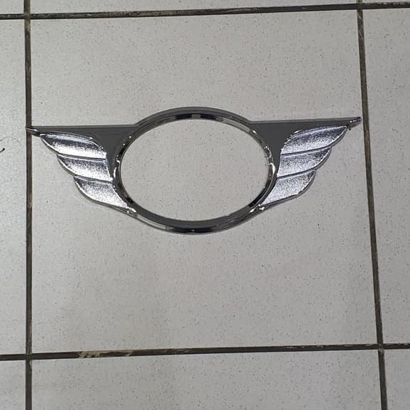 Ring logo BAGASI belakang TOYOTA  AGYA/ DAIHATSU AYLA / wigo MODEL SAYAP CHROME CROME