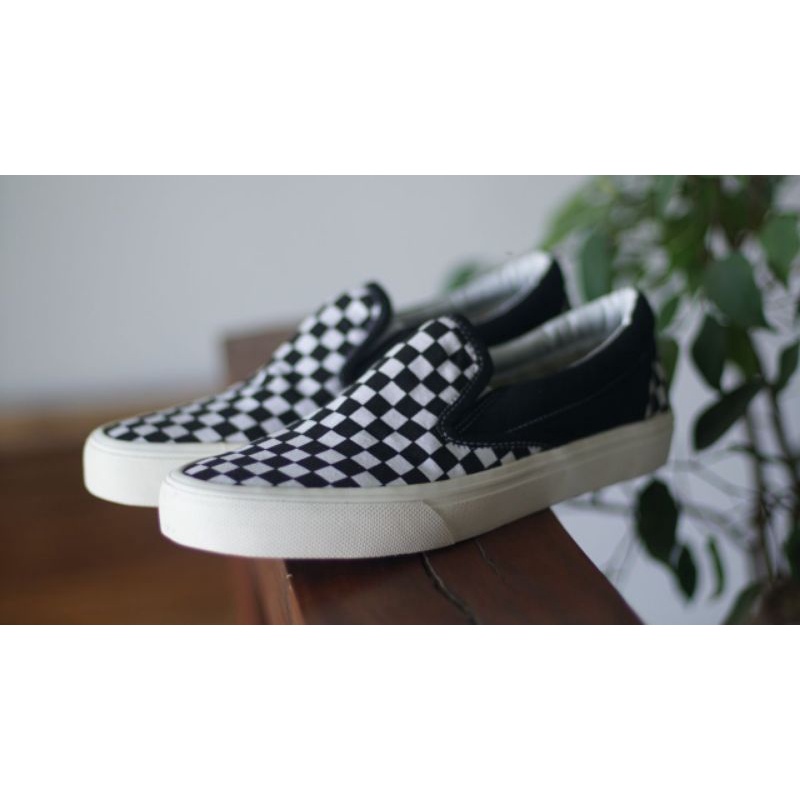 HOOKZ.INC - SEPATU SLIP ON CHECKERBOARD BLACK | SOUTH CHECKERBOARD | BLACK | SEPATU PRIA WANITA | ORIGINAL 100%