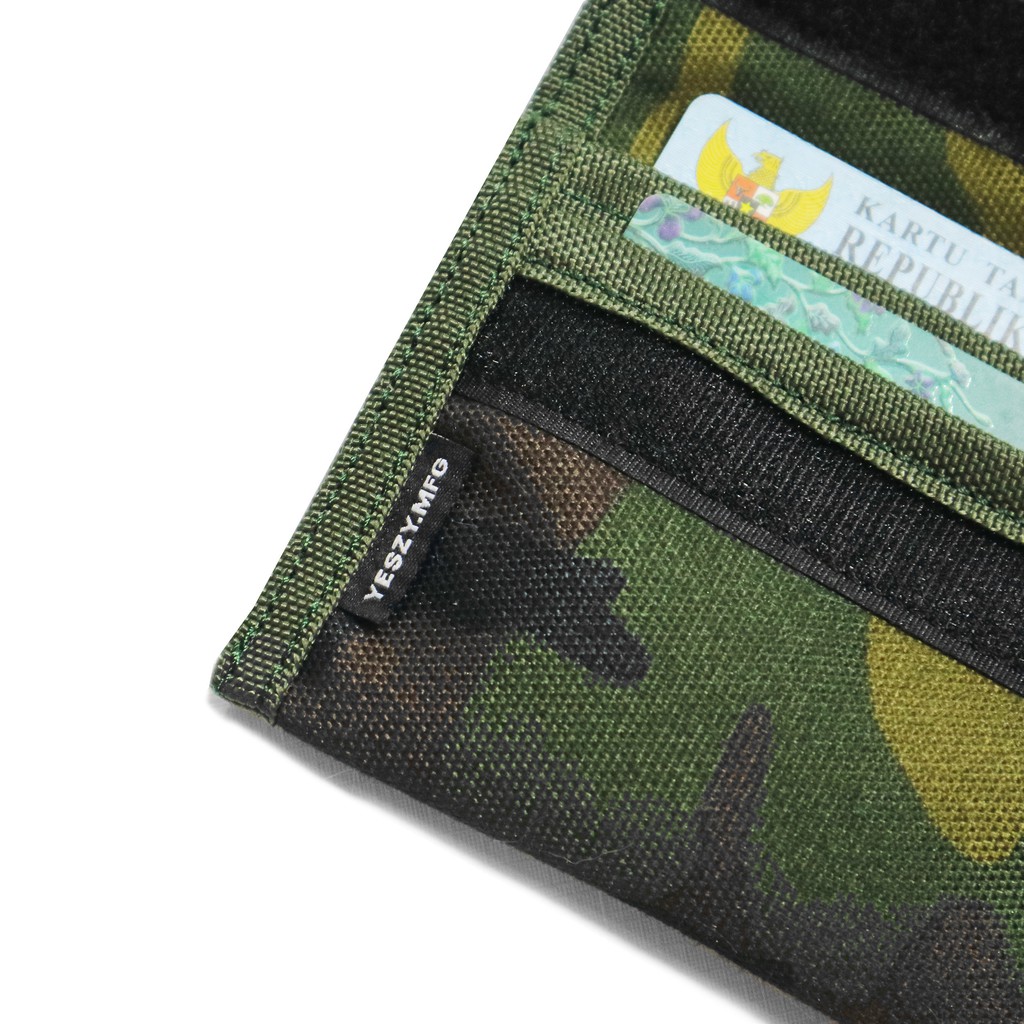 YESZY.MFG - Base Hanging Camo Wallet