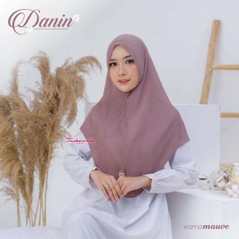 BERGO PLISKET BERGO DANIN ZABANNIA HIJAB MAUVE HITAM BLACK JILBAB PLISKET INSTAN KERUDUNG INSTAN INO