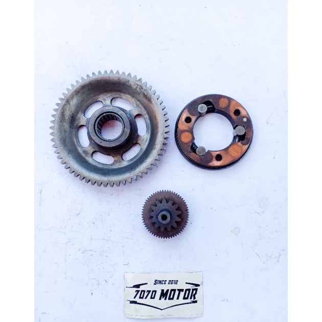 set oneway gigi besar kecil penghantar dinamo stater Vixion - MX King - MX New 135 5Speed . original