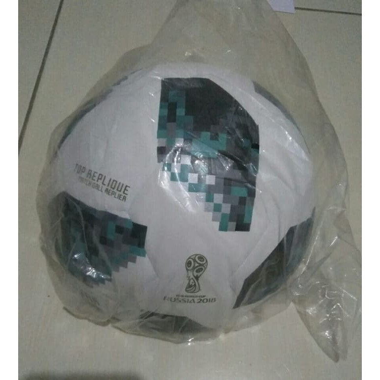 BOLA SEPAK   BOLA KAKI ADIDAS   Putih