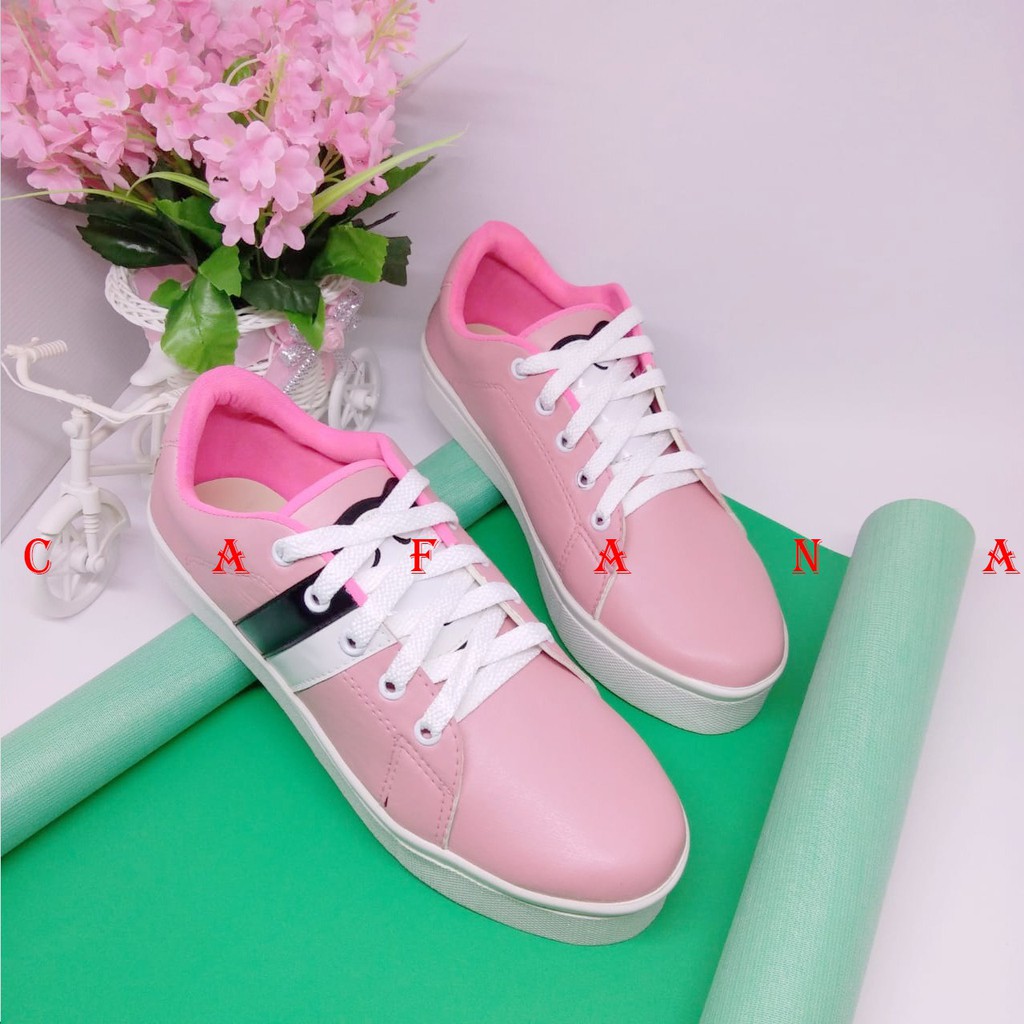 Sepatu Wanita Panda SDS198