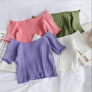Kaos T Shirt Wanita Model Crop Top Dan Off Shoulder Lengan Kaos T Shirt Wanita Model Crop Top Dan Off Shoulder Lengan