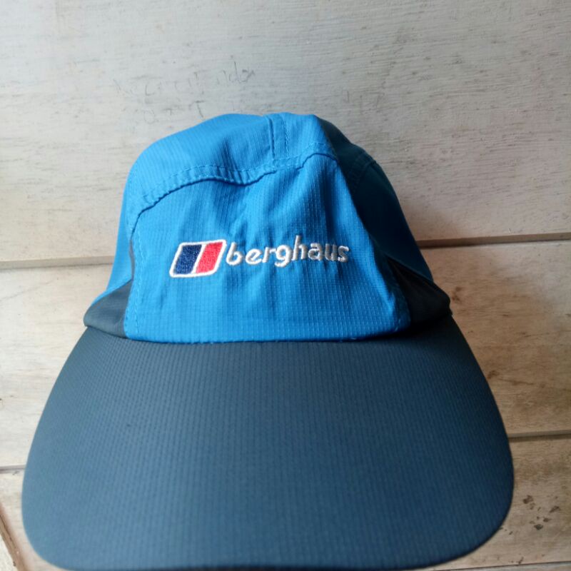 topi berghaus outdoor