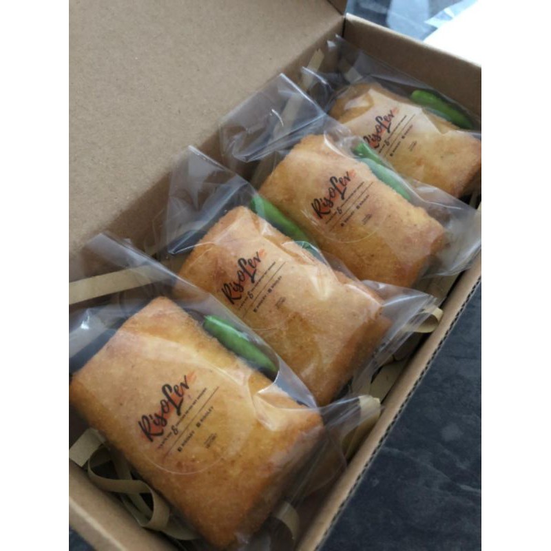 

RISOLES HAMPERS (GIFT) ISI 16PCS & 8PCS