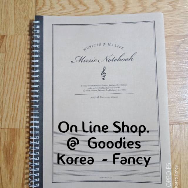 

Buku Notebook Spiral Musik Garis5 / Music NoteBook Size A4 Ori Korea Ready Stock