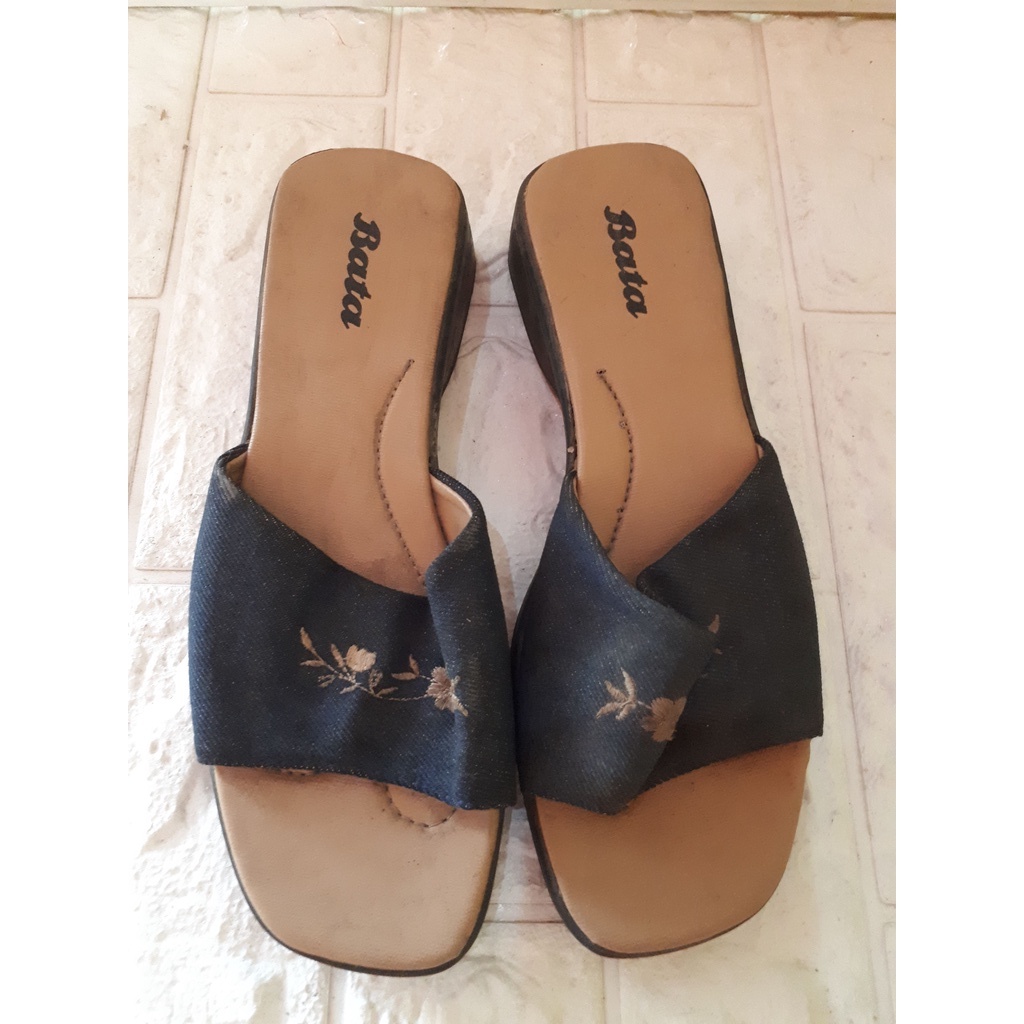 SANDAL SLIP BATA FLOWER (CEWEK)