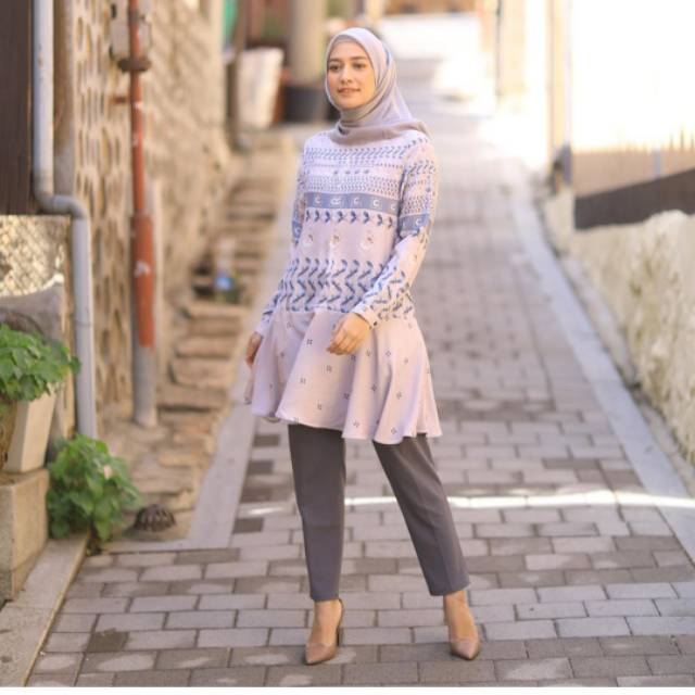 Carissa Tunik Heaven Lights