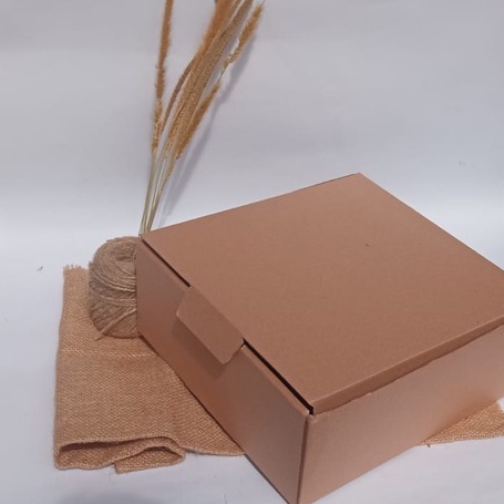 

box die cut ukuran 25×25×7 & 25×25×10/ gift box/ kotak kado