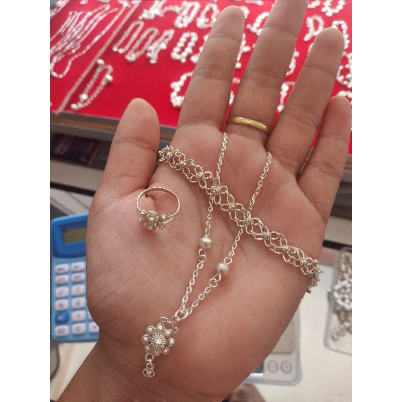 seperangkat kalung cincin gelang perak