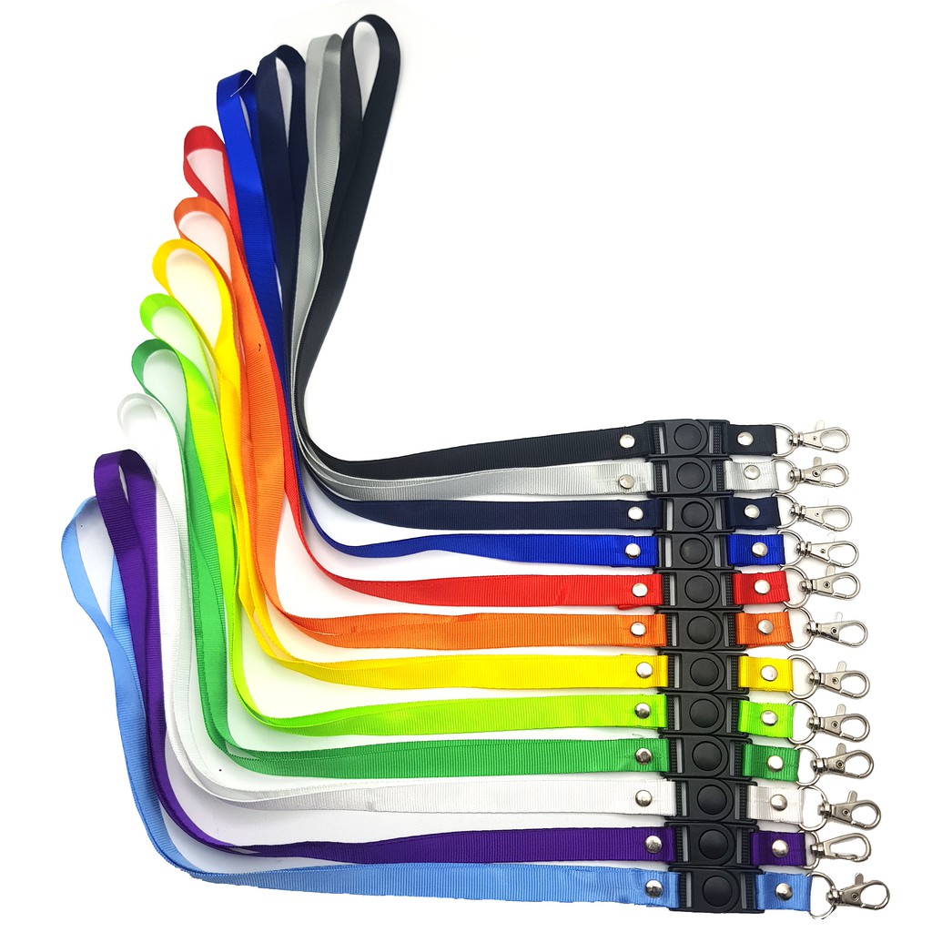 

lanyard polyster polos bahan nylon lembut dan nyaman tersedia ukuran 1,5cm panjang 45 cm