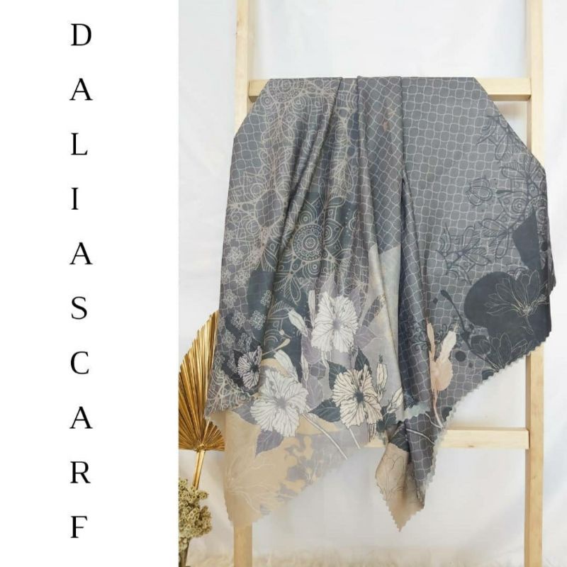 Signature Scarf Havana | Hijab Voal Printing Premium | Dalia Scarf
