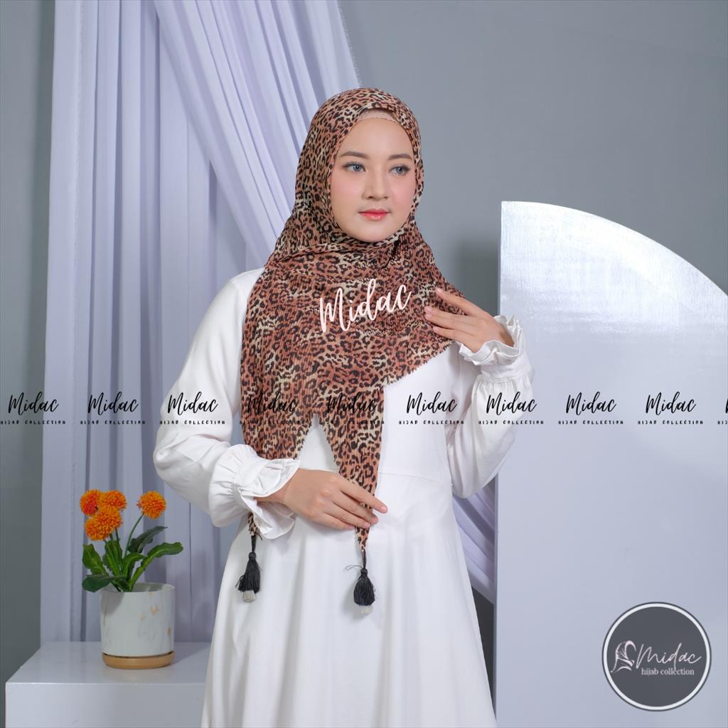 Hijab Segi Empat Plisket Motif Leopard - Plisket Motif