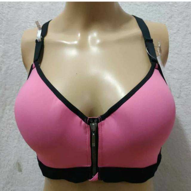 Original Wacoal Dynamic Sports Bra Zipper,  Pink
Full Tag Price : Rp. 310.000