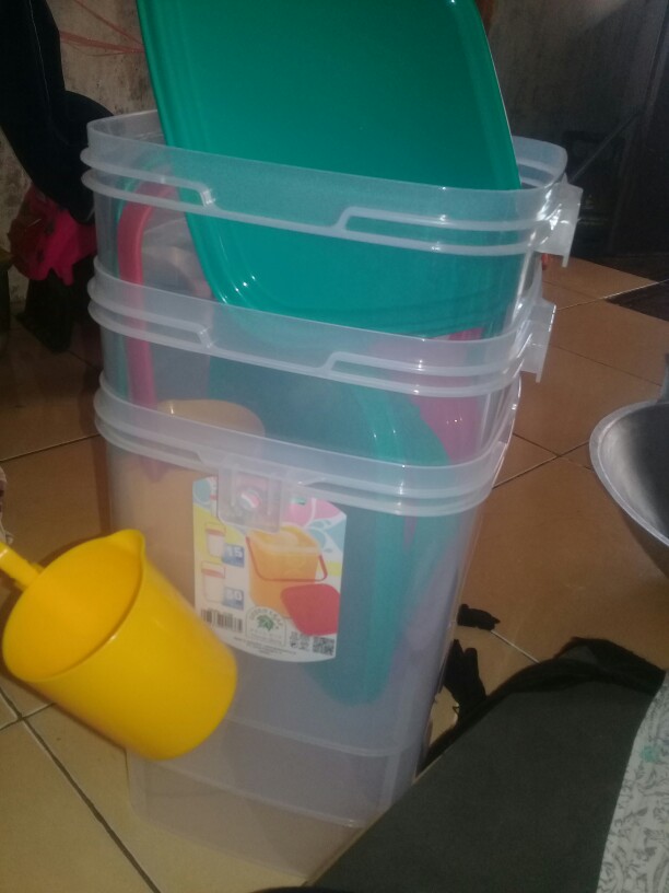 Aquarium Es Kelapa 15 Liter Green Leaf 0166 / Toples Es Buah + Gayung