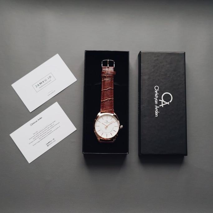 Jam Tangan Wanita Christyan Arden CA2697 Quartz Movement Original
