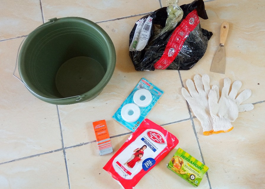 Ember Plastik Hijau | Ember Cor Anti Pecah | Ember Bangunan Kecil Mgj