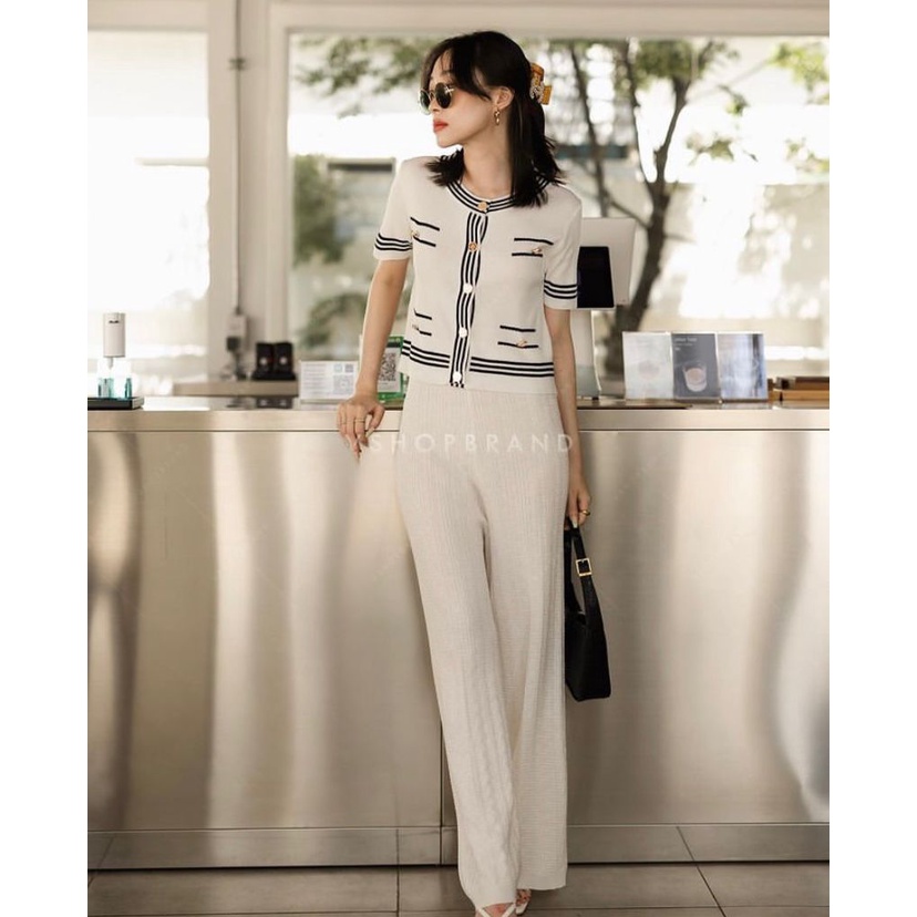 Vs Knit Set ( Short sleeves cardi button top + Pants)