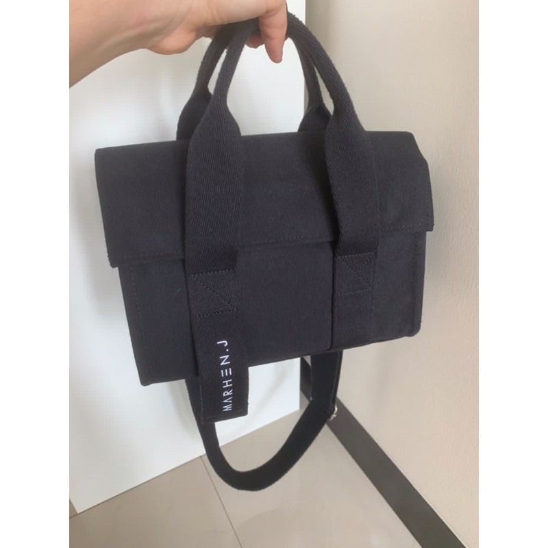 Preloved Marhen J Roy Ori